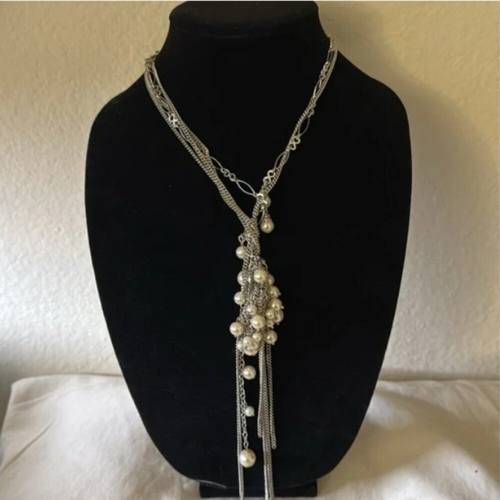 Faux Pearl Knotted Necklace